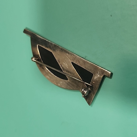 Vintage Black Onix Brooch Sterling Silver - Picture 3 of 10